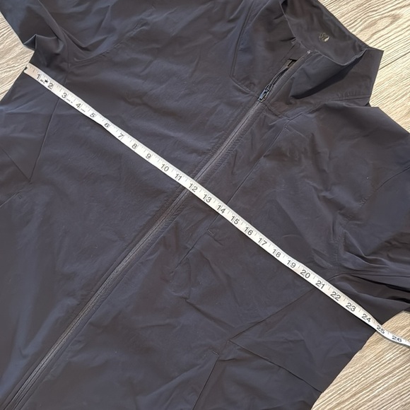 Lululemon Expeditionist (I think ) Jacket - Picture 3 of 13